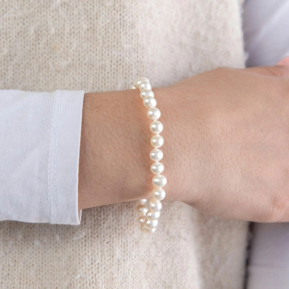 Freshwater White Pearl Boxed Set with Sterling Silver Clasp