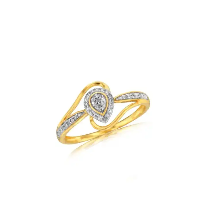9ct Yellow Gold Diamond Ring with 14 Stunning Brilliant Diamonds