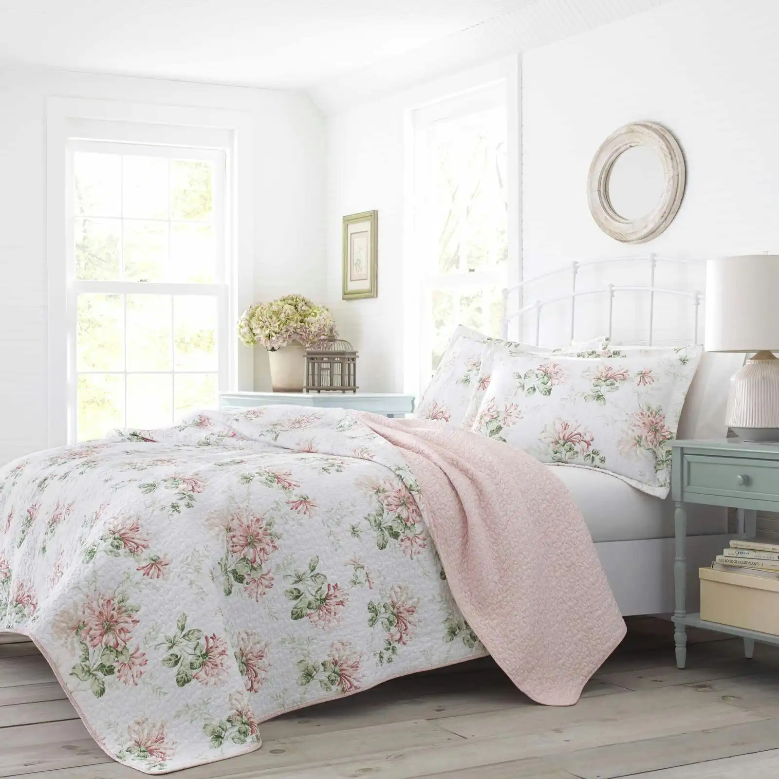 Laura Ashley Queen/King Bed Honeysuckle Coverlet w/ 2x Pillowcases Set Blush