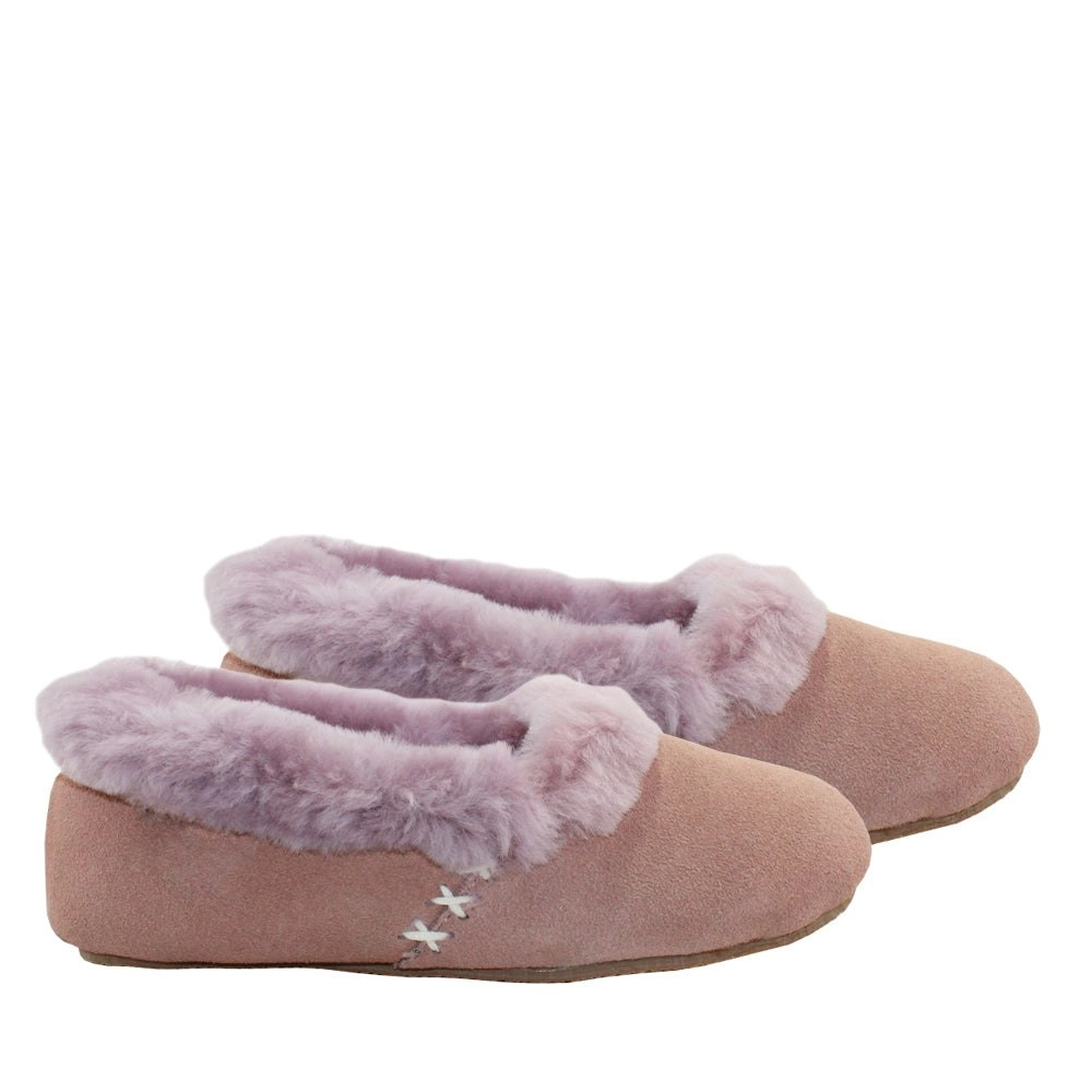 Waratah UGG® Woman's Sheepskin Cross Stitch Slippers - Pink