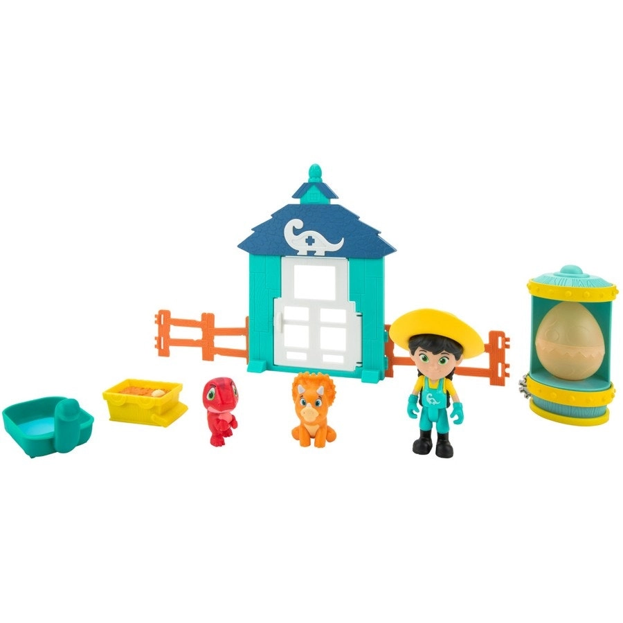 Dino Ranch Hatchery Adventure Med Set