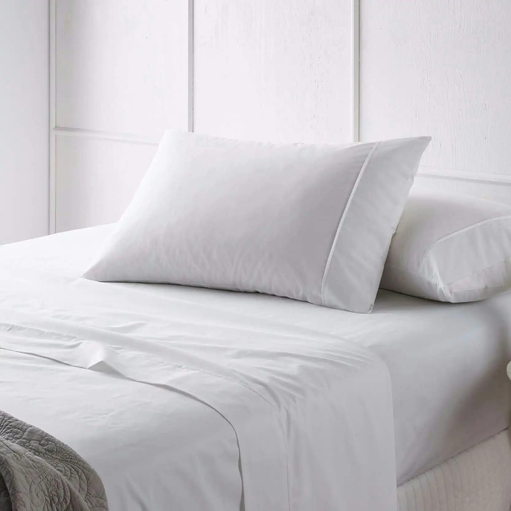 Vintage Design White Bamboo Cotton Bed Sheet Set