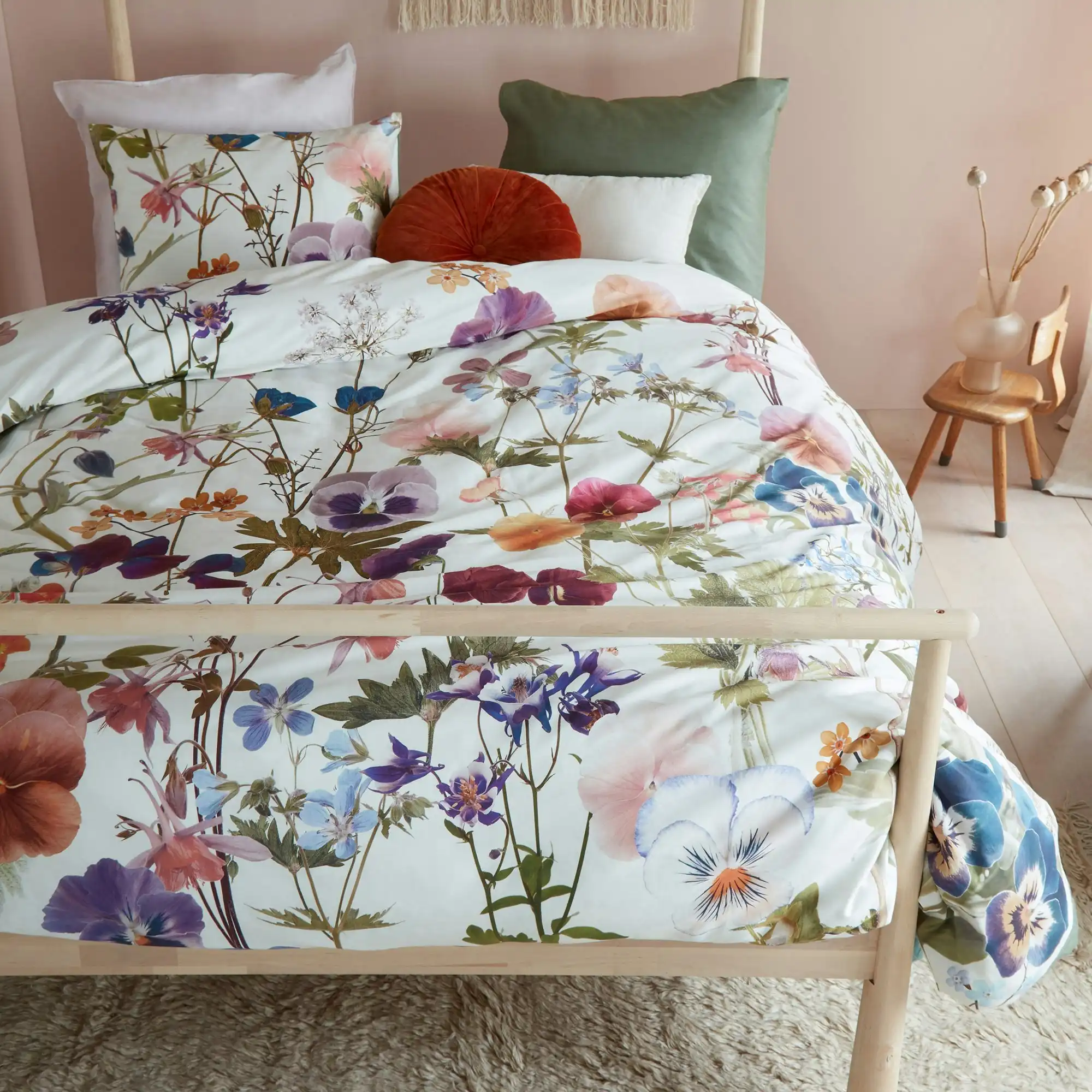 Bedding House Violeta Multi Sateen Quilt Cover Set