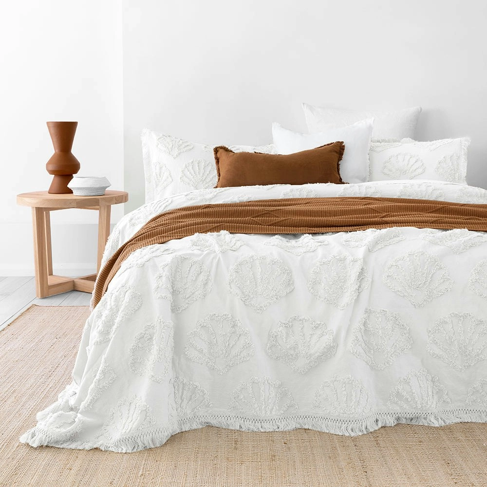 Bambury Hydra Coverlet Set - White