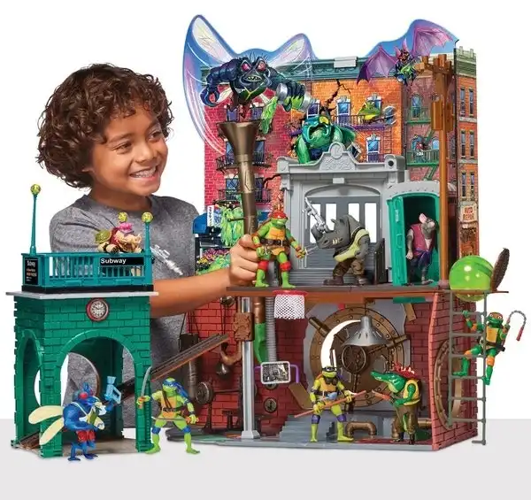 Teenage Mutant Ninja Turtles: Movie Sewer Lair Playset