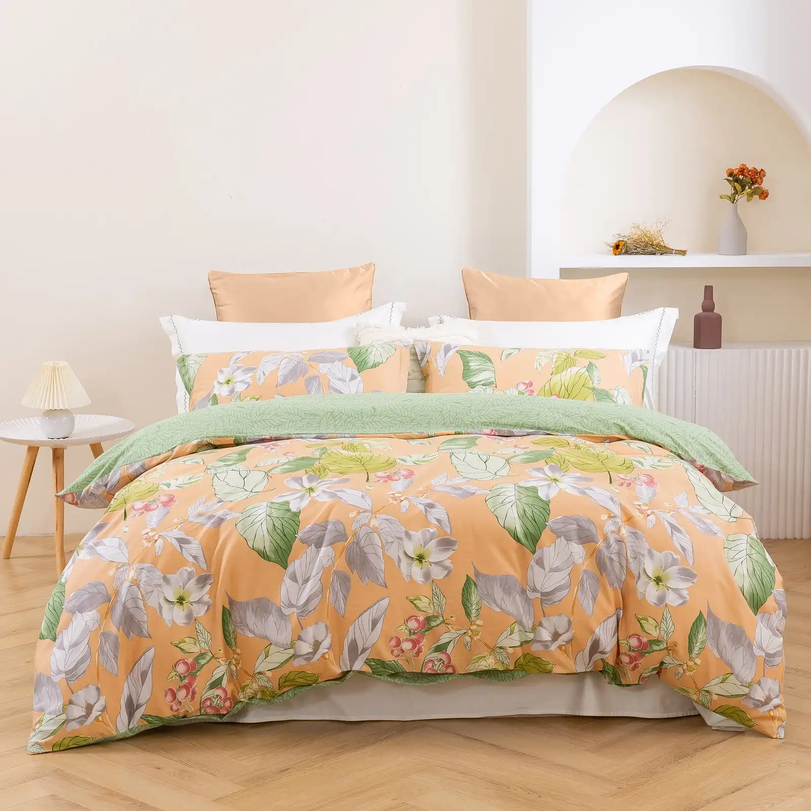 Dreamaker Peach Lily 100% Cotton Reversible Quilt Cover Set King Bed