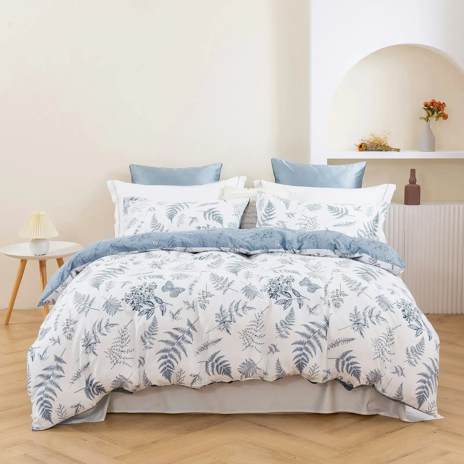 Dreamaker Daphne 100% Cotton Reversible Quilt Cover Set Double Bed