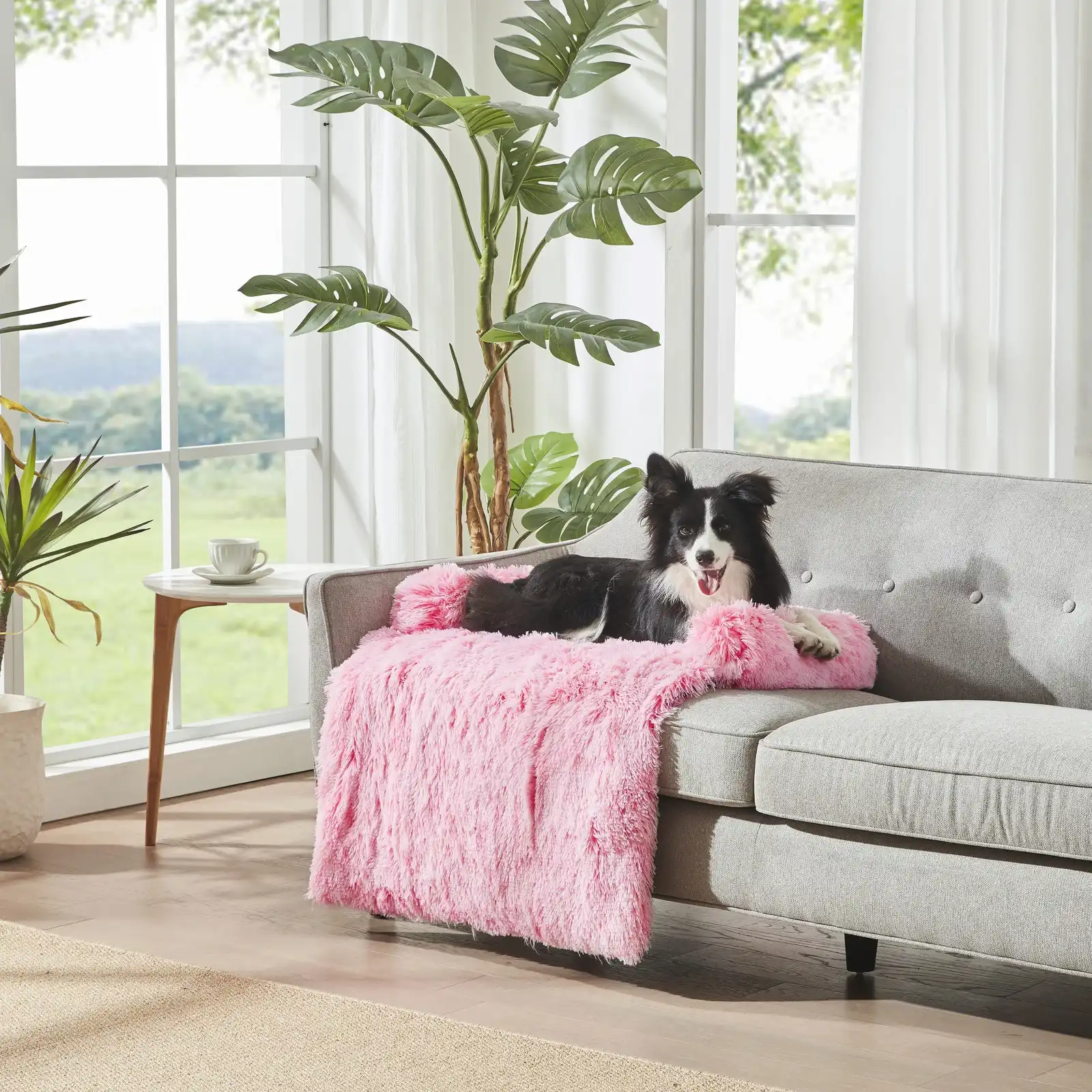 Charlie's Shaggy Faux Fur Bolster Sofa Protector Calming Dog Bed Ombre Pink XX-Large