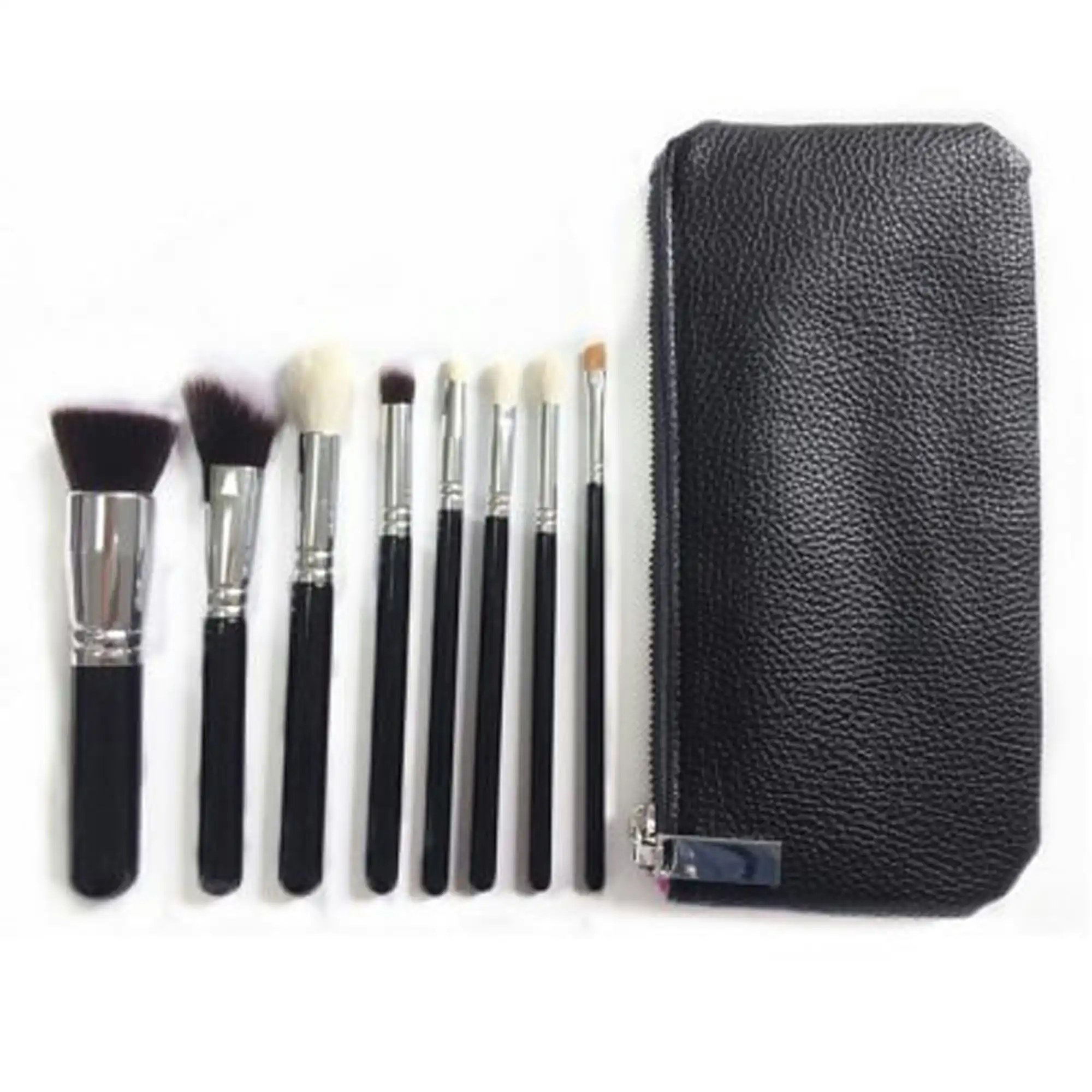 8 Piece Professional Makeup Brush Set Soft Bristle Goat Hair with Carry Case Black