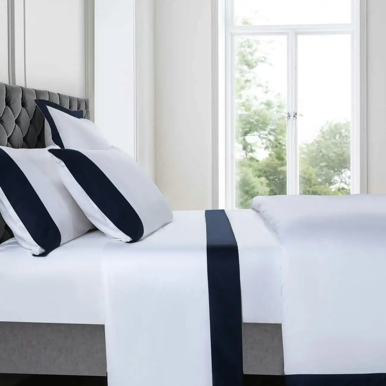 Plaza Navy 1000TC Sheet Set Queen Bed