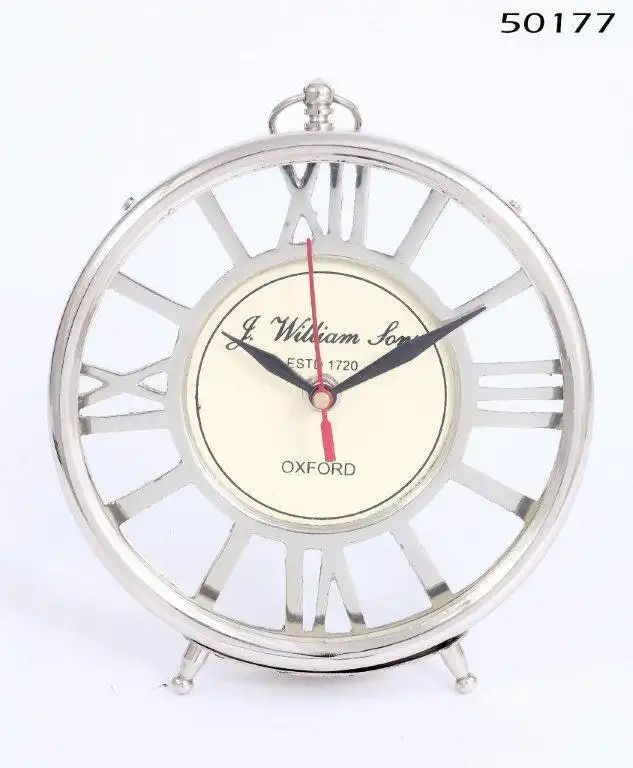 Lux Table clock 17.5cm