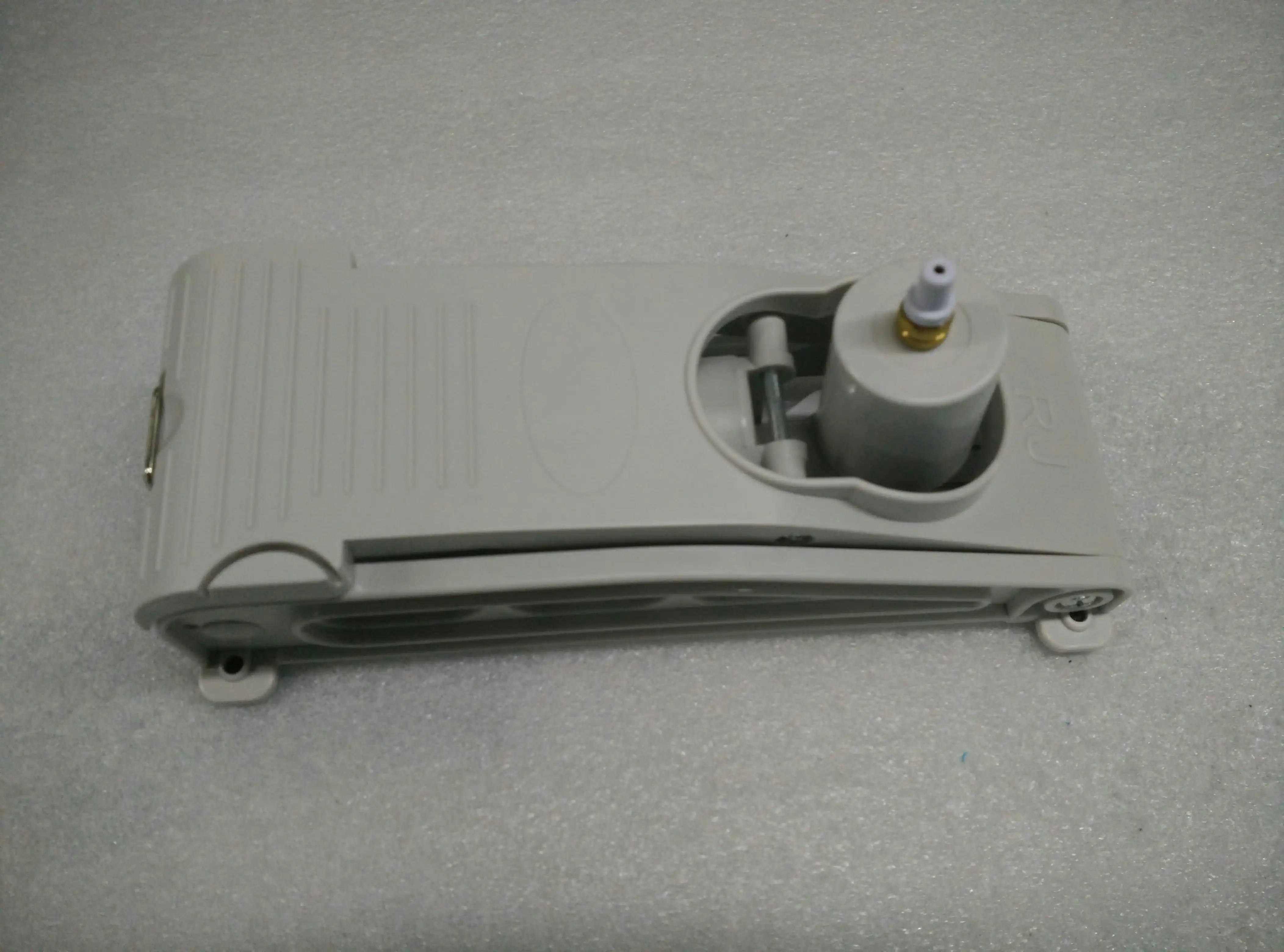Easy Air Nebuliser Foot Pump, Portable and Lightweight, 700grams, 11 x 190 x 30mm, Each