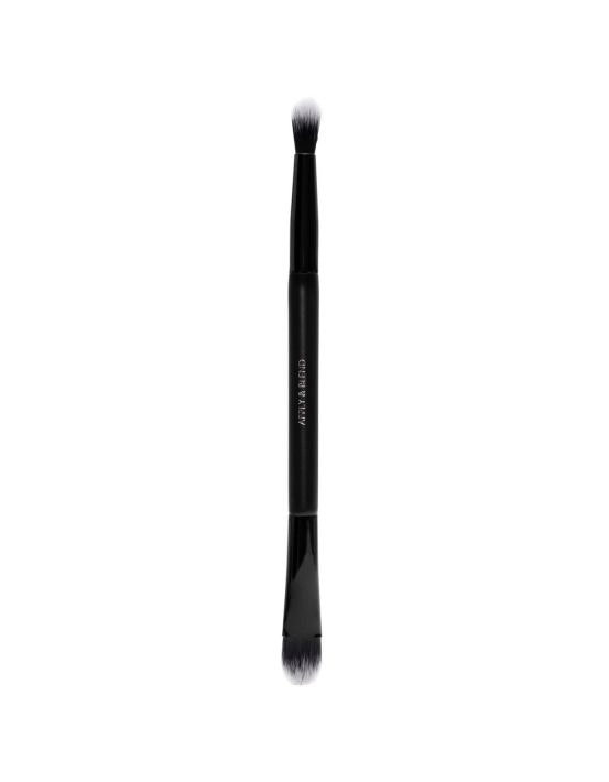 Natio Apply & Blend Eyeshadow Brush