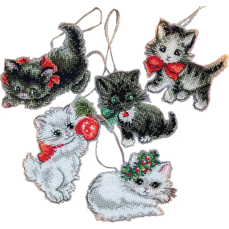 Christmas Kittens- Needlework