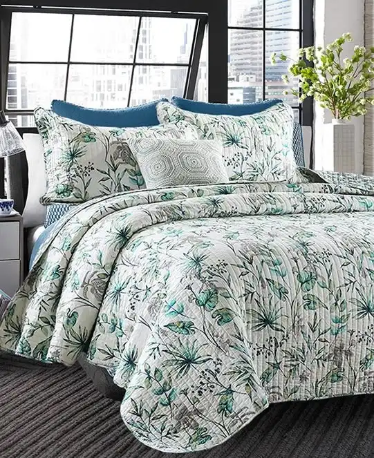 Island Dreams Bedspread Set by Classic Quilts