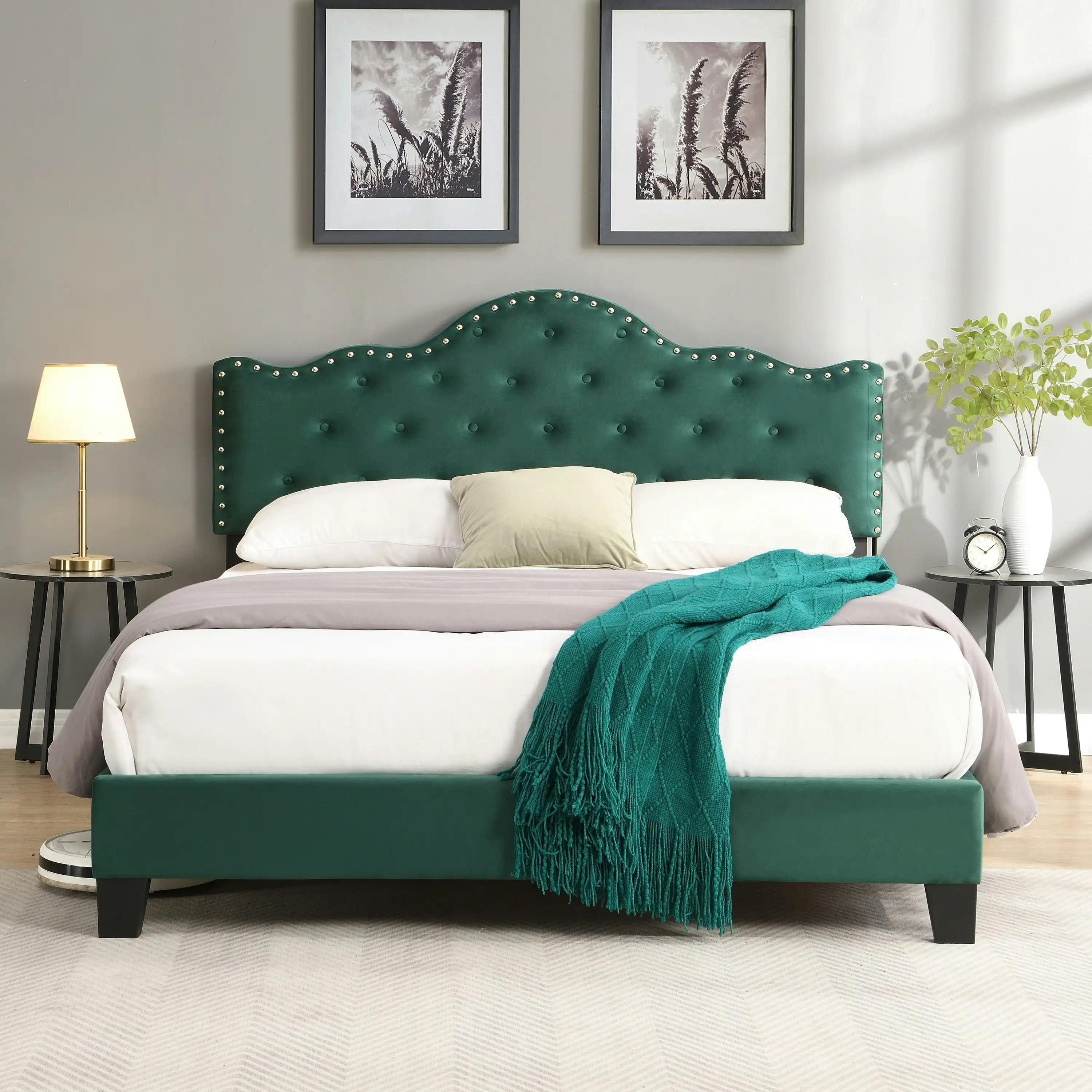IHOMDEC Upholstered Velvet Button Tufted Crown Shape Queen Size Bed Frame Green BEF05