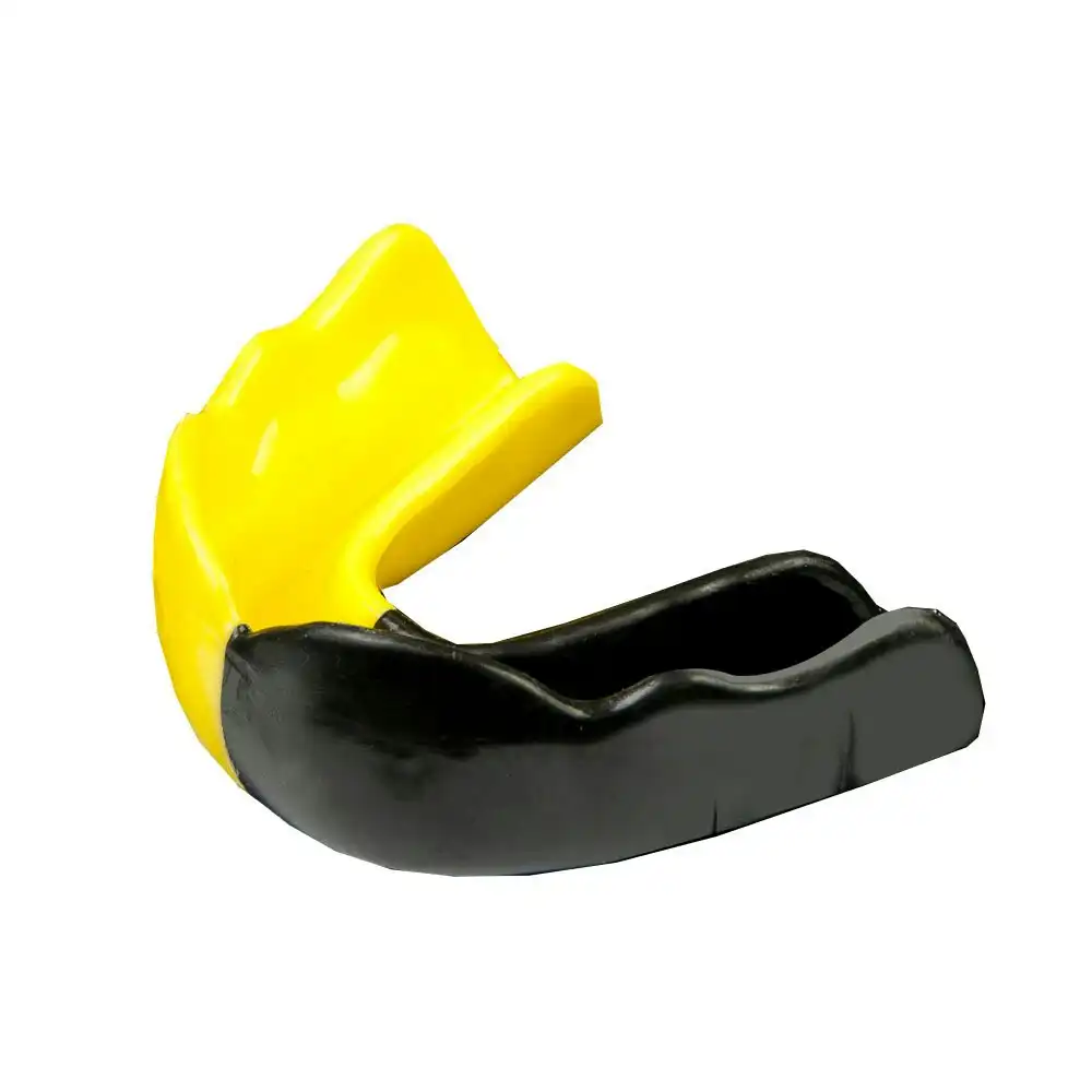 Signature Sports Type 2 Protective Mouthguard Teeth Shield Adults Black/Yellow