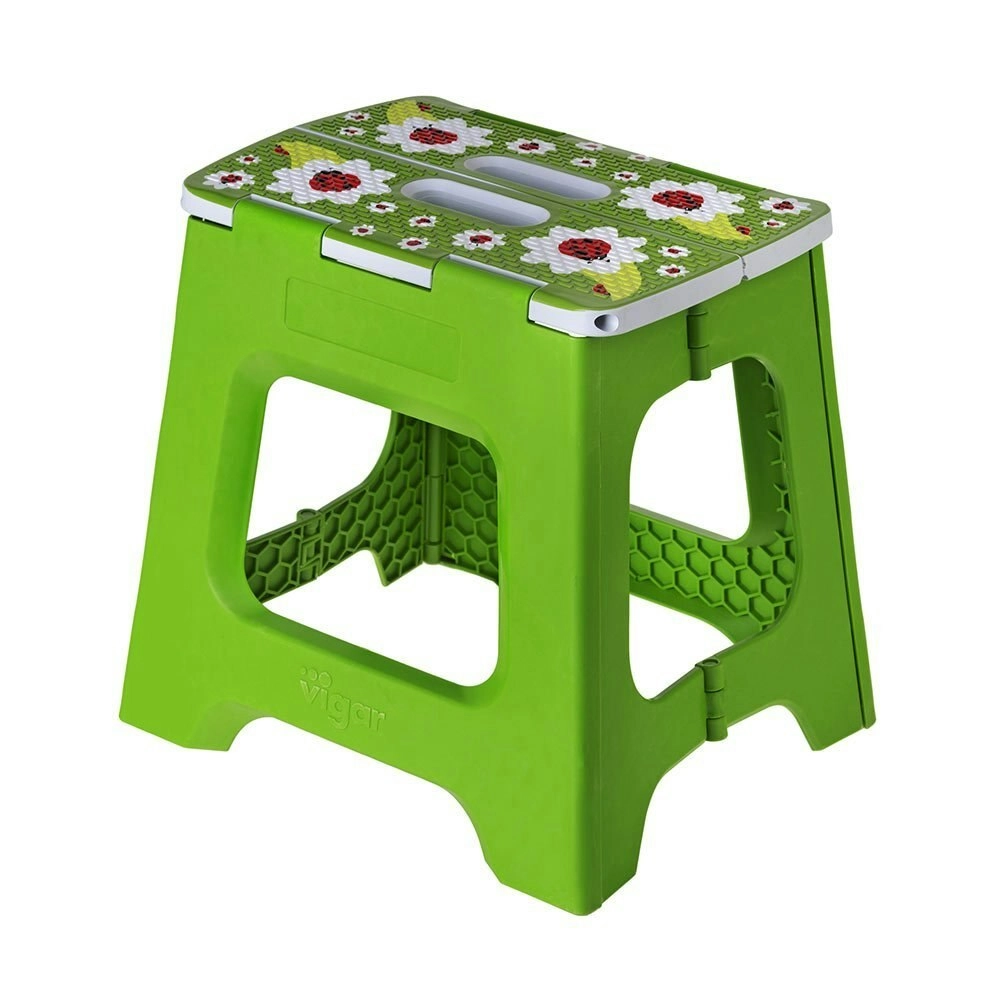 Vigar Compact Foldable 32cm Plastic Step Stool Outdoor/Kitchen Ladybug on Top