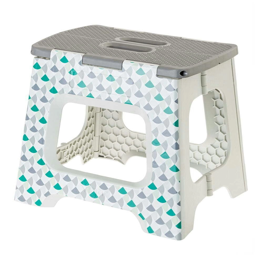 Vigar Compact Foldable 32cm Plastic Step Stool Outdoor/Kitchen Geom in Body