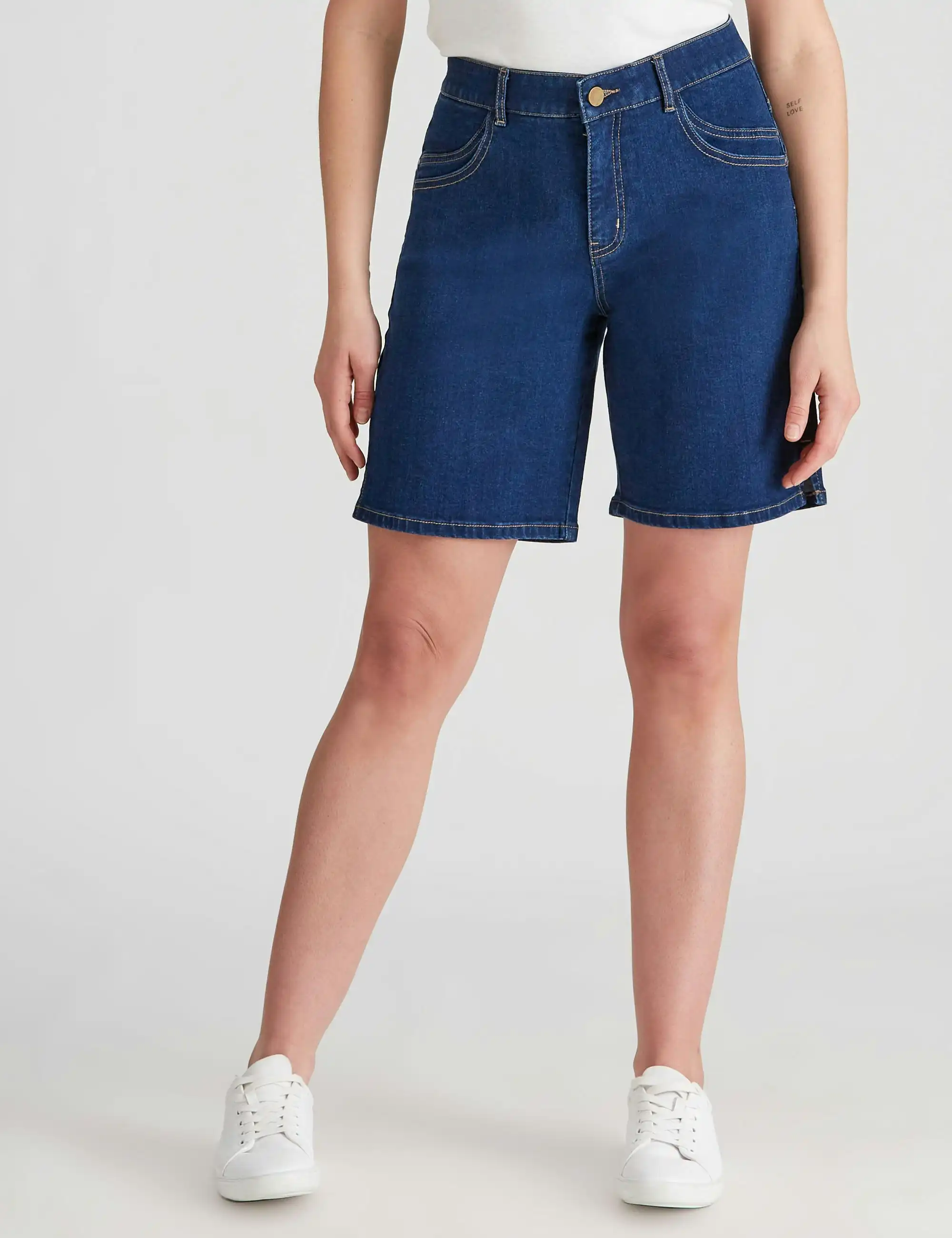 Rockmans Mid Thigh Double Pocket Basic Shorts (Dark Wash)