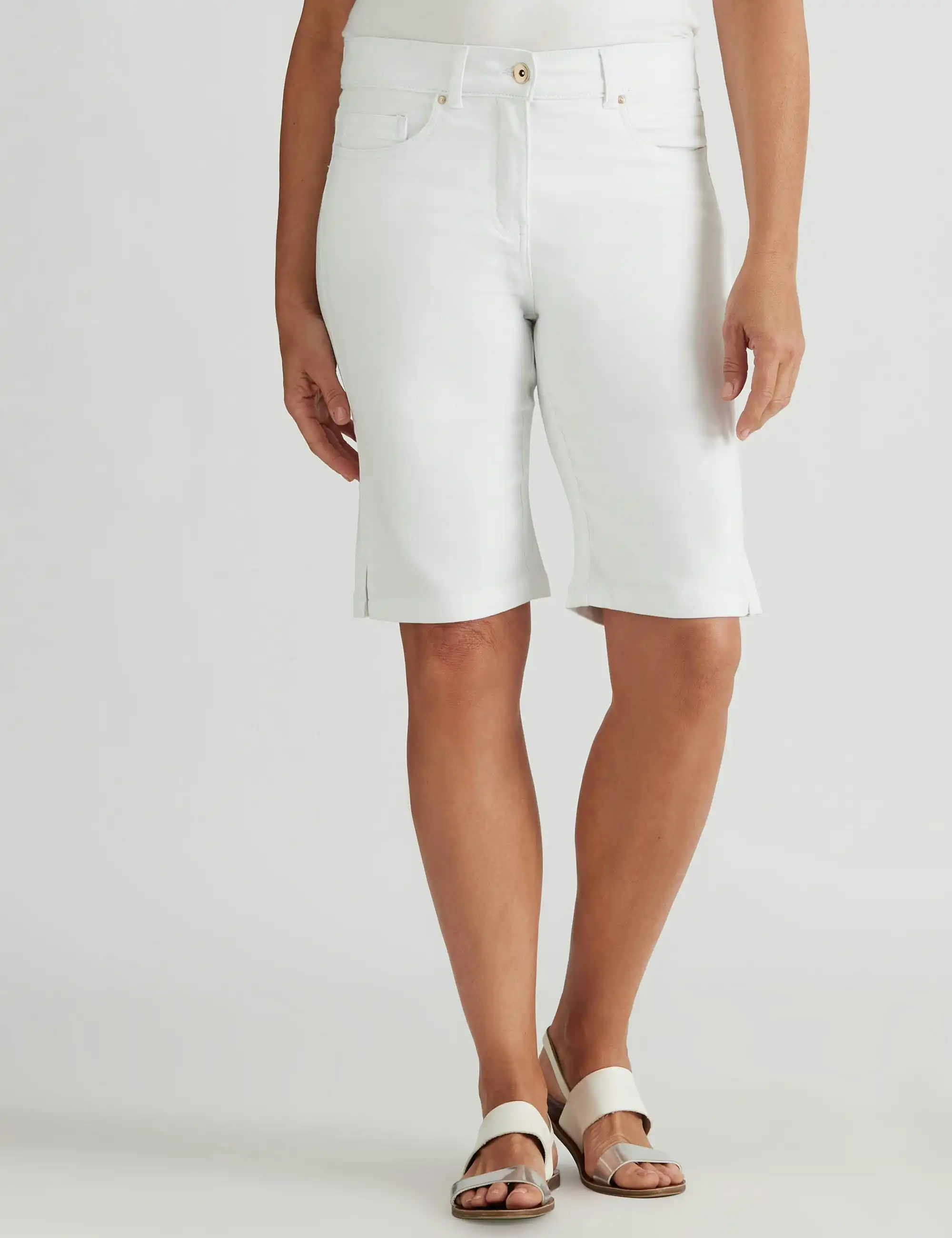 Millers 5 Pockets Denim Shorts (White)