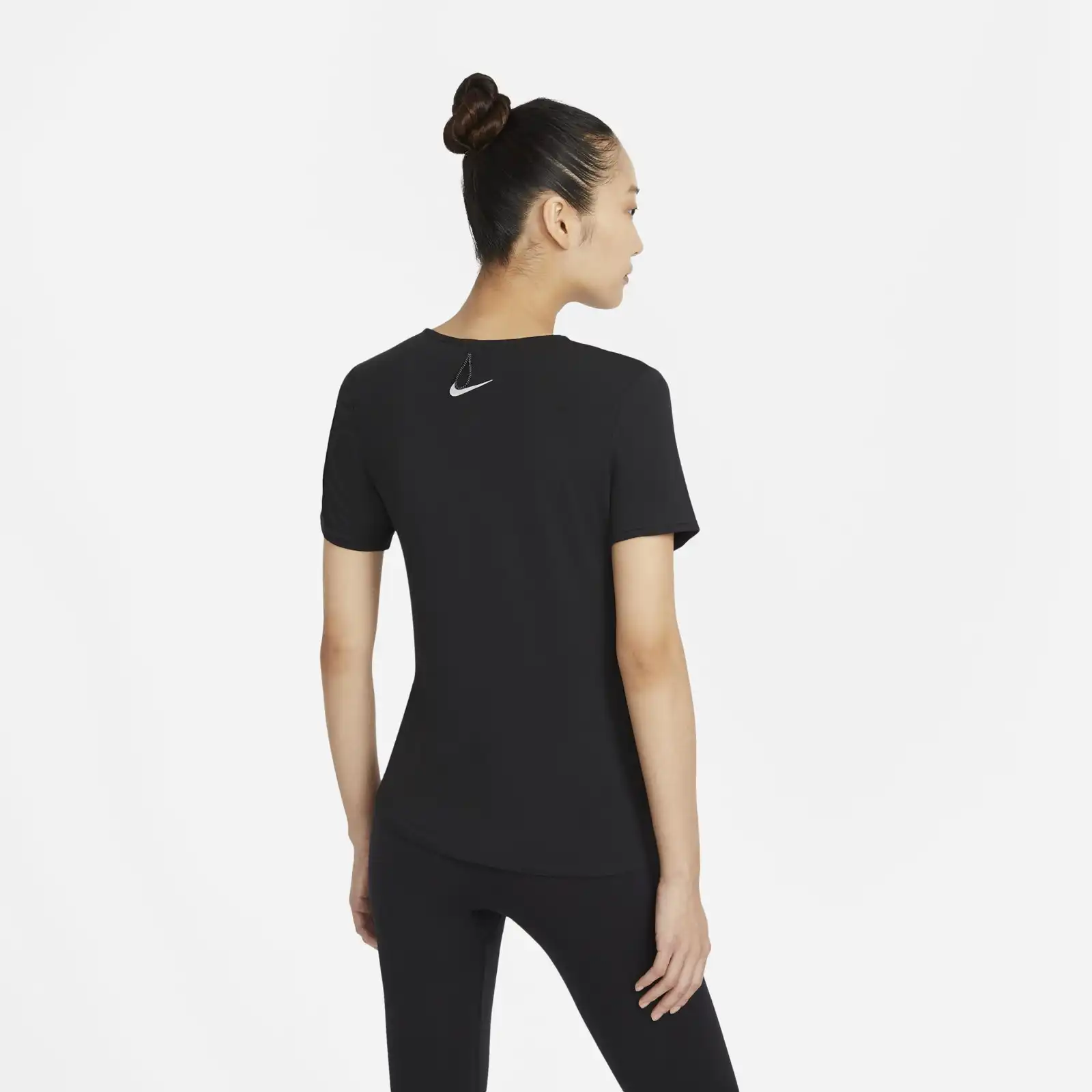 Nike Women's Run Division City Sleek Short Sleeve Top - Black