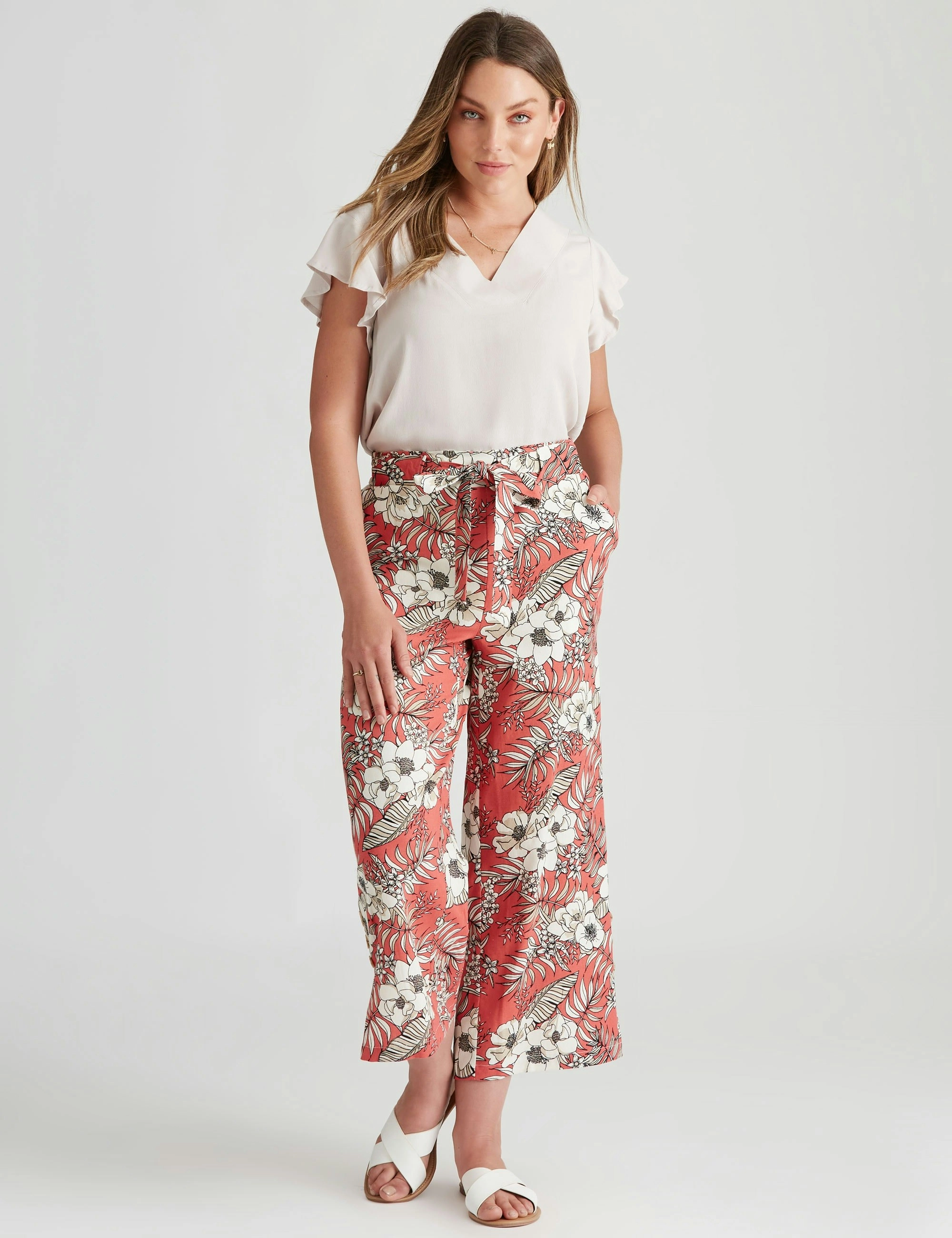 Rockmans 7/8 Length Linen Button Detail Pants (Coral Floral)