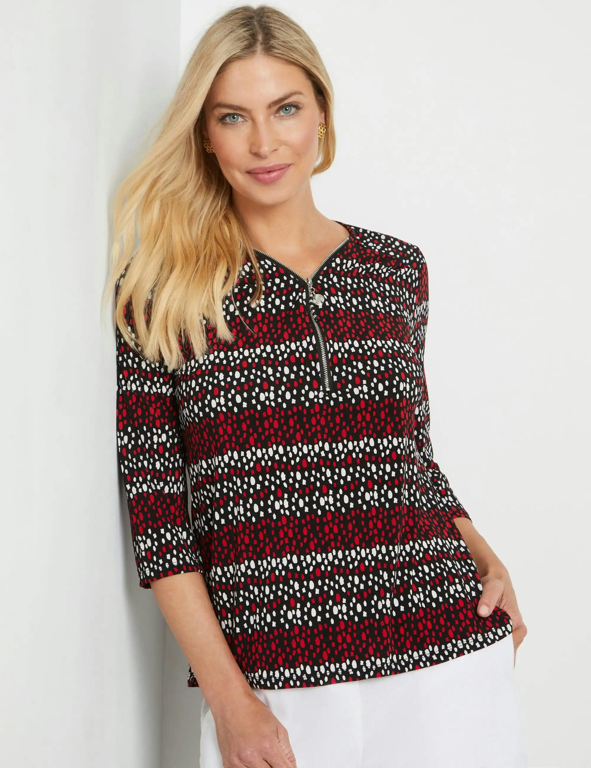 Noni B Knitwear Zipped Front Top (Jester Red)