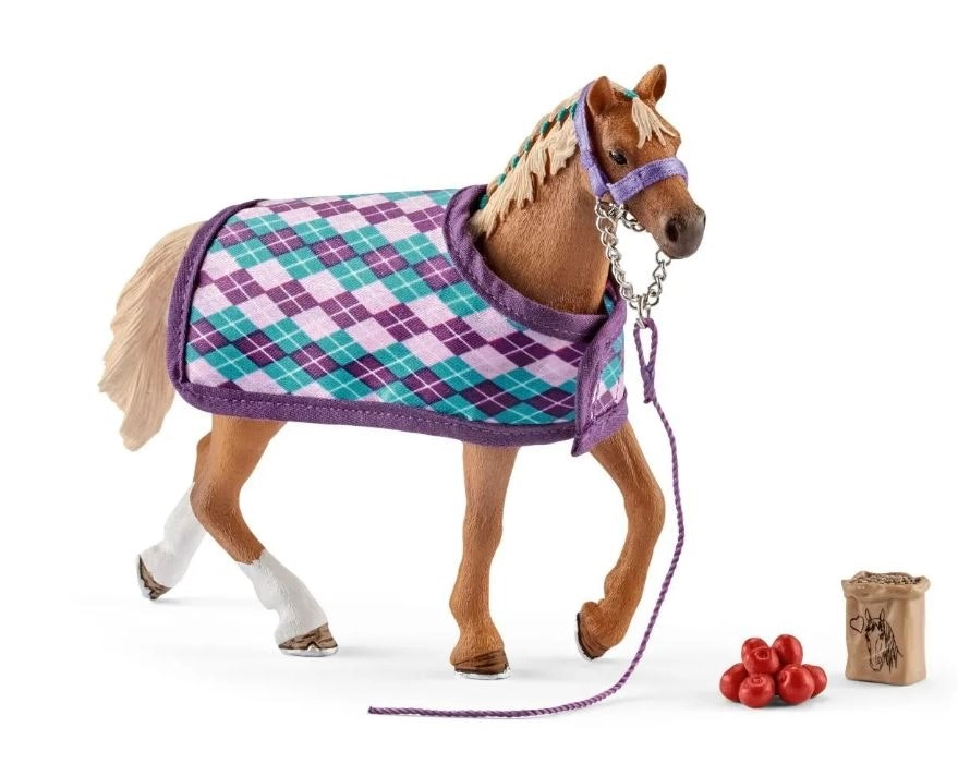 Schleich English Thoroughbred With Blanket